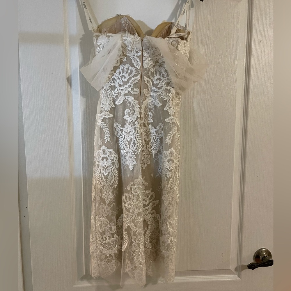 Wedding/Reception Dress - Picture 5 of 7